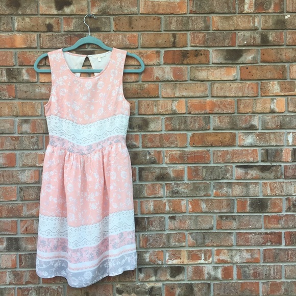 Under Skies Floral Dress - Picture 1 of 5